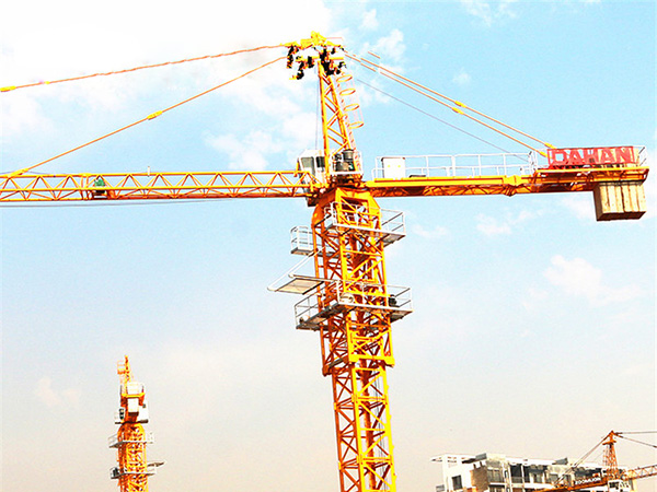 QTZ80 (TC6010) 塔帽式塔式起重機(jī) 8t、6t